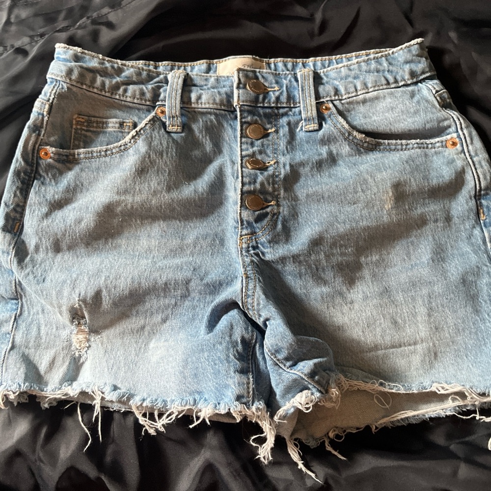 Universal Thread Distressed Blue Jean Shorts